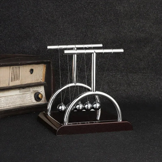 Newton's Cradle – Stress Relief Gift & Educational Science Toy